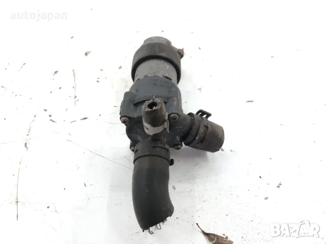 Допълнителна водна помпа Mercedes W203 C-class C180 2038350164