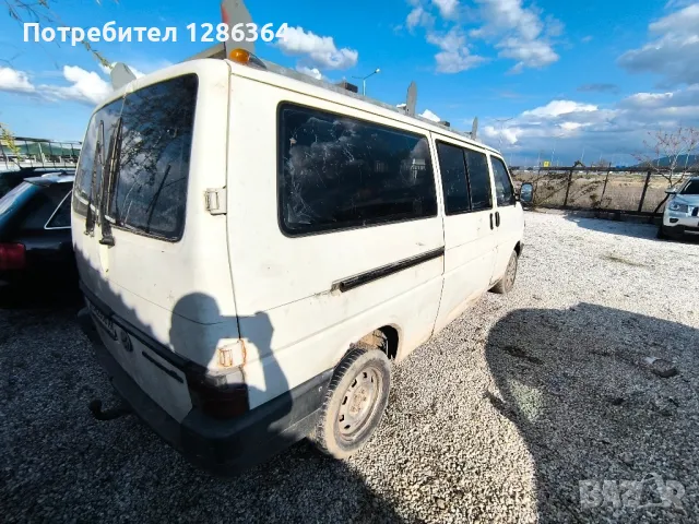 VW Caravelle T4 2.4 78к.с. НА ЧАСТИ , снимка 3 - Автомобили и джипове - 49777652