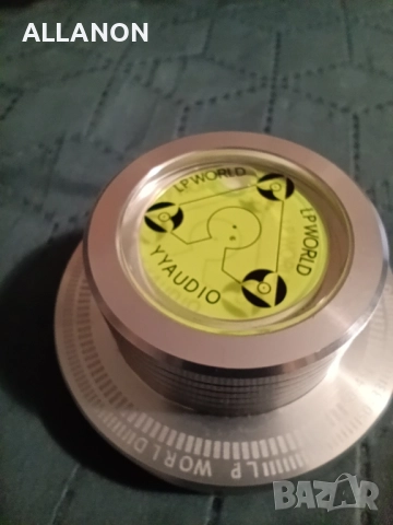 Стабилизатор / Тежест за грамофон с нивелир и стробоскоп 33/45, 50Hz , снимка 6 - Грамофони - 52296061