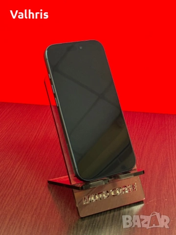 КАТО НОВ! Apple iPhone 17 Pro 256GB Deep Blue, снимка 4 - Apple iPhone - 53366043