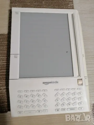 Електронна книга Amazon Kindle 1'st gen. , снимка 3 - Електронни четци - 48846319