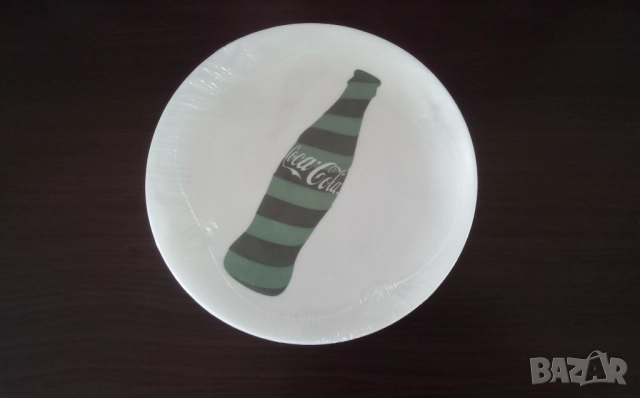 Комплект от 4бр. чинии Кока Кола / чисто нови запечатани, снимка 2 - Чинии - 52916336