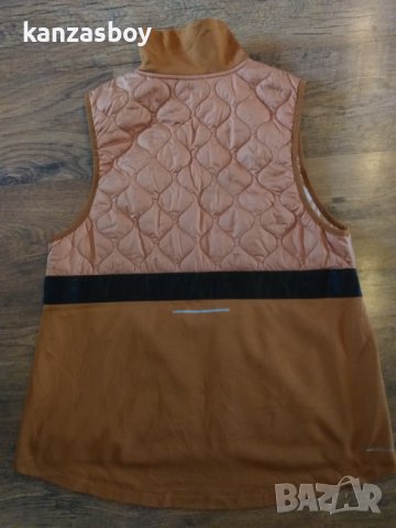 Nike Aerolayer Womens Running Vest - страхотен дамски елек Л, снимка 8 - Елеци - 44051772