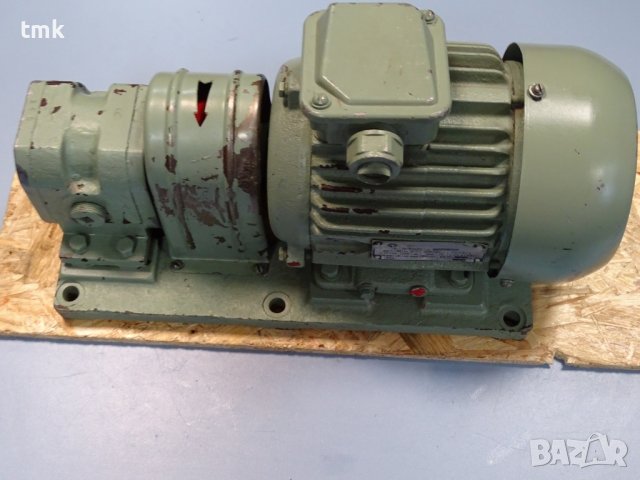 Хидравличен агрегат с хидравлична помпа Г11-21, снимка 2 - Резервни части за машини - 36983177