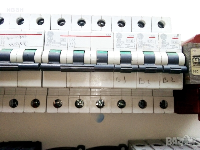 Електроапаратура от табло от хладилен агрегат, снимка 3 - Други машини и части - 52550913