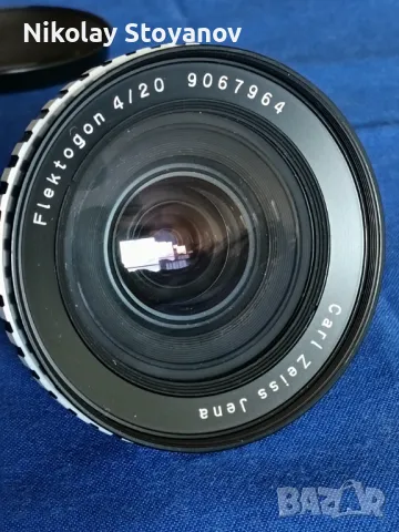 Обектив Flektogon 4/20 mm.
