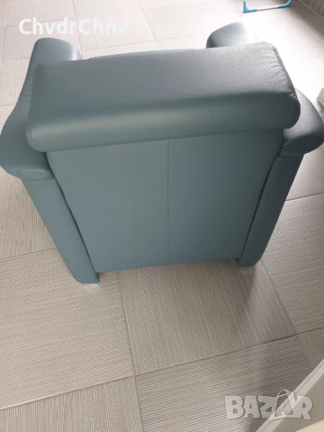 Немски кожен офис фотьойл/светло син-естесвена кожа/подвижна облегалка/стол 110x100x90см, снимка 6 - Дивани и мека мебел - 50698992