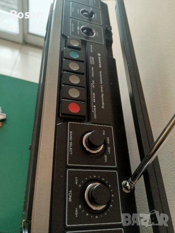 Продавам радиокасетофон Sanyo M 9930 k Japan, снимка 7 - Радиокасетофони, транзистори - 42971103