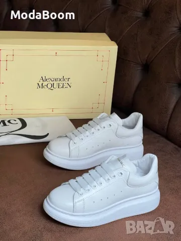 Alexander McQueen естествена кожа бели дамски маратонки 