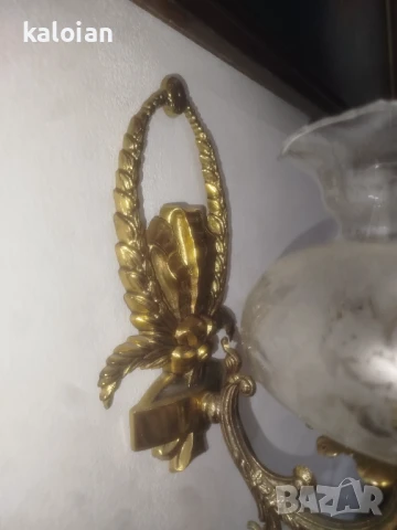 Месингови стари столици викториански стил. Пълен оригинал с фини стъклени гравирани абажури. Размери, снимка 4 - Антикварни и старинни предмети - 51285859