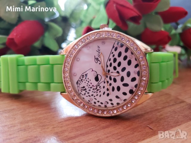 Часовник със силиконова каишка Fioter с Пума, снимка 1 - Дамски - 27877837