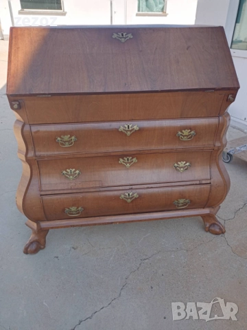 Антикварно бюро масив "BOMBE"