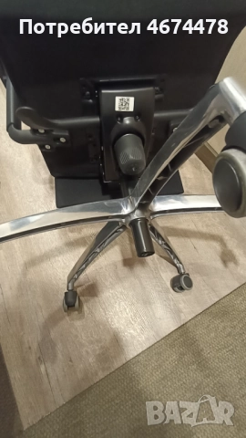 Ергономичен стол Tronhill Solium Executive Lux, черен, снимка 4 - Столове за офис - 52733308