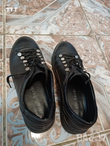 Естествена кожа 38н., снимка 4 - Дамски ежедневни обувки - 51655638