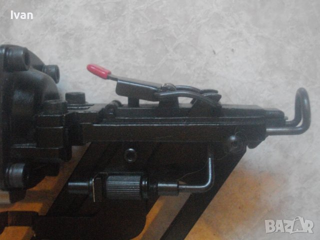 32мм-64мм-Голям Индустриален Пневматичен Такер-За Пирони 34 Градуса-Размер от 32 мм До 64мм-Като Нов, снимка 6 - Други инструменти - 38279661