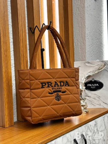 чанти prada , снимка 7 - Чанти - 51423813