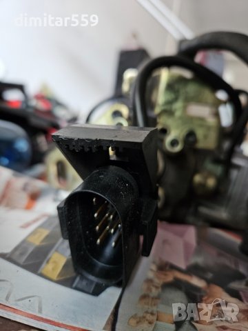 Горивонагнетателна помпа BOSCH 1, 9-2000 TDI, снимка 9 - Части - 40773560