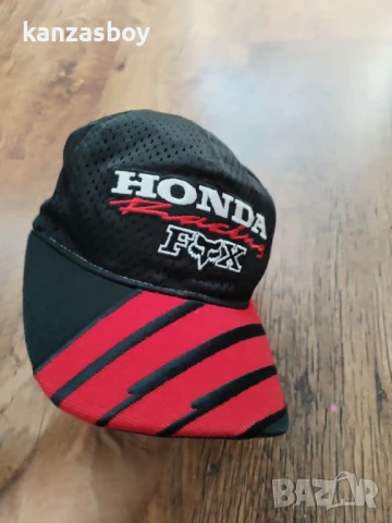 fox racing honda cap - страхотна мъжка шапка универсален размер, снимка 3 - Шапки - 51007880