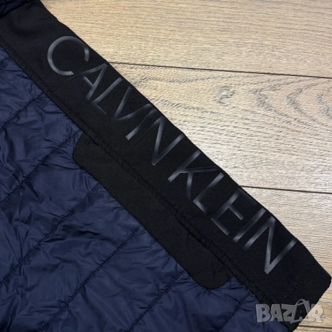 Мъжко яке Calvin Klein Lightweight | S размер, снимка 4 - Якета - 53470952