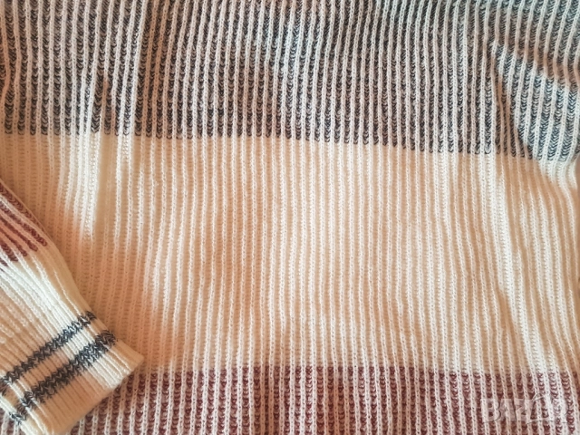 Памучен пуловер Broadway , снимка 2 - Блузи с дълъг ръкав и пуловери - 52508617