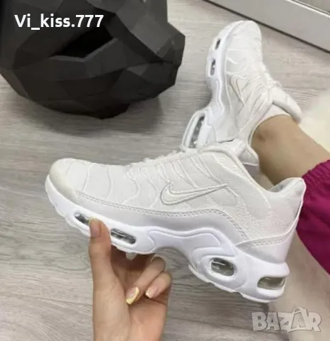 Нови обувки Nike air max Tn , снимка 2 - Маратонки - 48844853