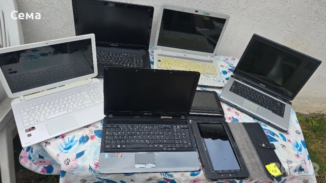 лаптопи 7 бр сурови за части или за ремонт 