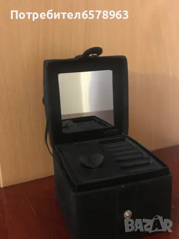 Бижутерска кутия с огледало , снимка 1