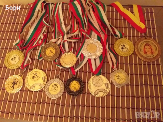 Спортни медали, снимка 5 - Други ценни предмети - 27322204
