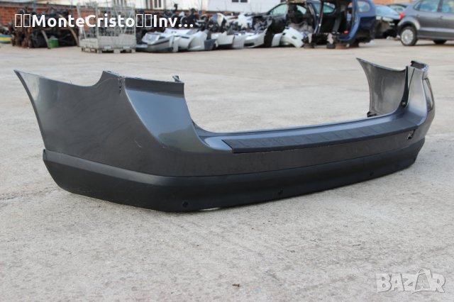 Задна броня Volvo V70 комби (2007-2013г.) Волво V 70 / отвори за парктроник, снимка 5 - Части - 35615190