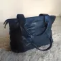 Дамска чанта естествена кожа тъмно синя използвана, снимка 1
