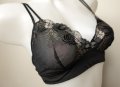 70 В черен сутиен с меки чашки с прозрачност и бродерии, снимка 4