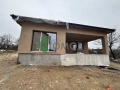 Новострояща се еднофамилна къща в село Остра могила, снимка 6