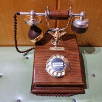 Старинен ретро домашен телефон Post DFeAp 301 от дърво и бронз, снимка 2 - Антикварни и старинни предмети - 43620349
