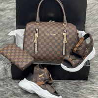 Дамска чанта портфейл и сандали Louis Vuitton код 117, снимка 1 - Сандали - 33606541