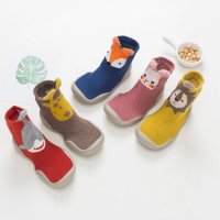 Детски чорапки с гумена подметка , снимка 2 - Детски пантофи - 43400649