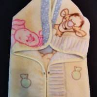 Бебешко одеяло-порт бебе Manterol Baby Sac Disney, Мечо пух 80/90 см, снимка 3 - Други - 35147946