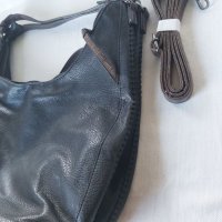 Елегантна дамска кожена чанта, снимка 11 - Чанти - 40835831