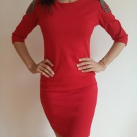 Стилна червена рокля, снимка 1 - Рокли - 33121708