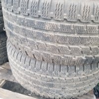 Джанти МОМО  17-ки с зимни гуми, снимка 2 - Гуми и джанти - 43232158