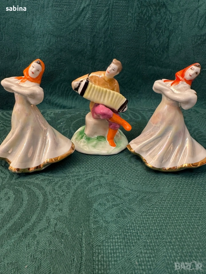Комплект от три статуетки – триптих „Руски танц“. Дулевский фарфоровый завод (Дулево), снимка 1