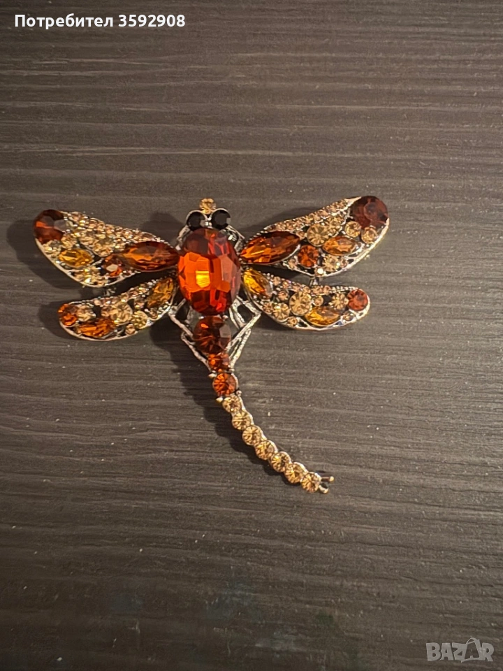 Брошка св елементи морско конче, снимка 1