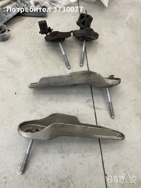 BMW F10 F11 F06 F12 F13 заден мост крепежи връзки, снимка 1