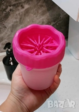 🐾🧼 Уред за почистване на лапи със силиконови ресни  , снимка 1