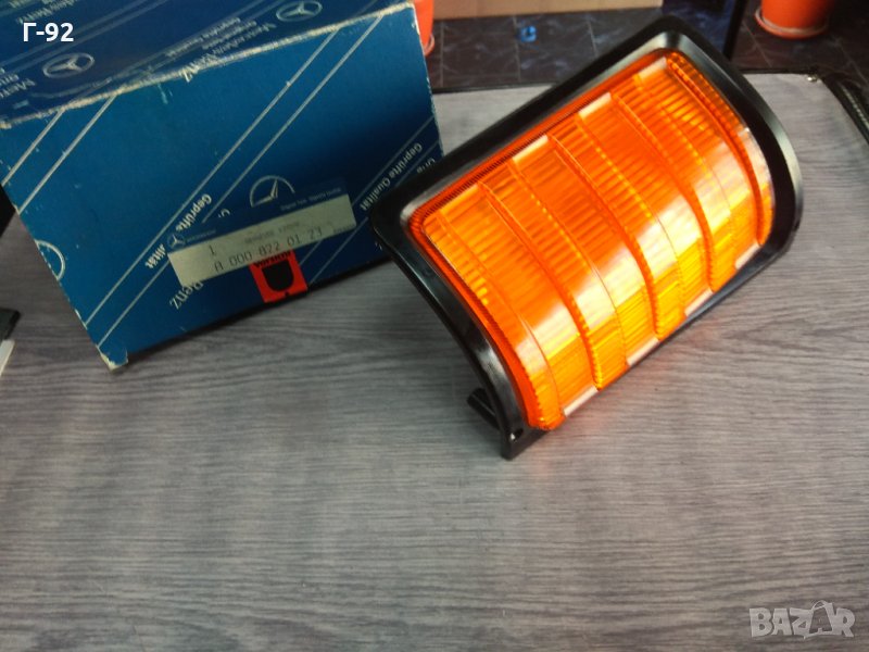 A0008220123=A6318220120,**NEU**Mercedes-Benz**MB 100 **Мигач, десен **W631**02.1987-1991*, снимка 1