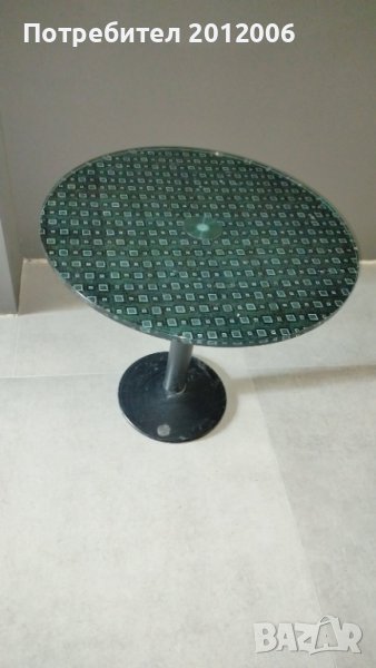 Маса със стъклен плот, снимка 1