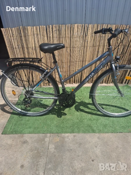 Дамски велосипед 28 цола , снимка 1