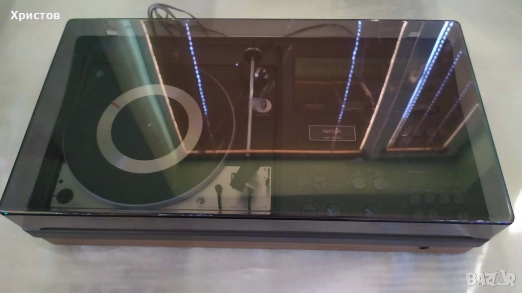 Немски радиограмофон WEGA-3229 ОТ ЕДНО ВРЕМЕ 1974г в отлично състояние много добро работещ , снимка 1