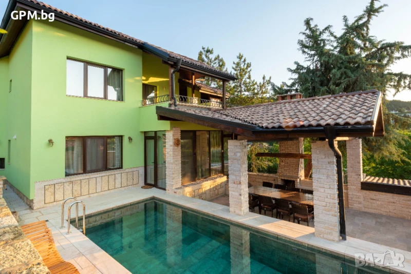 *Villa Apple* 3 BR Luxury Villa PRV pool & BBQ, снимка 1