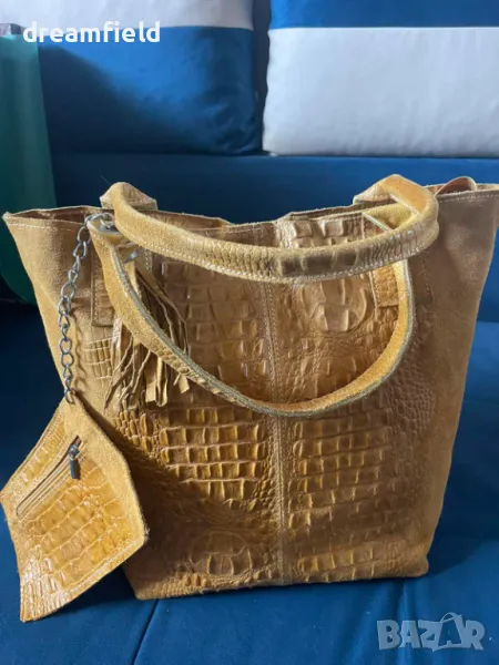 Чанта, естествен велур, цвят горчица, снимка 1