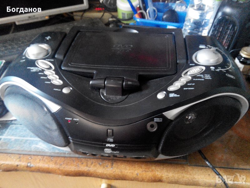 СИСТЕМА  MTlogic DVD-7" ДИСПЛЕЙ/SD/USB/AUDIO IN, снимка 1